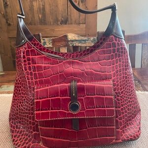 Dooney&Bourke red alligator print